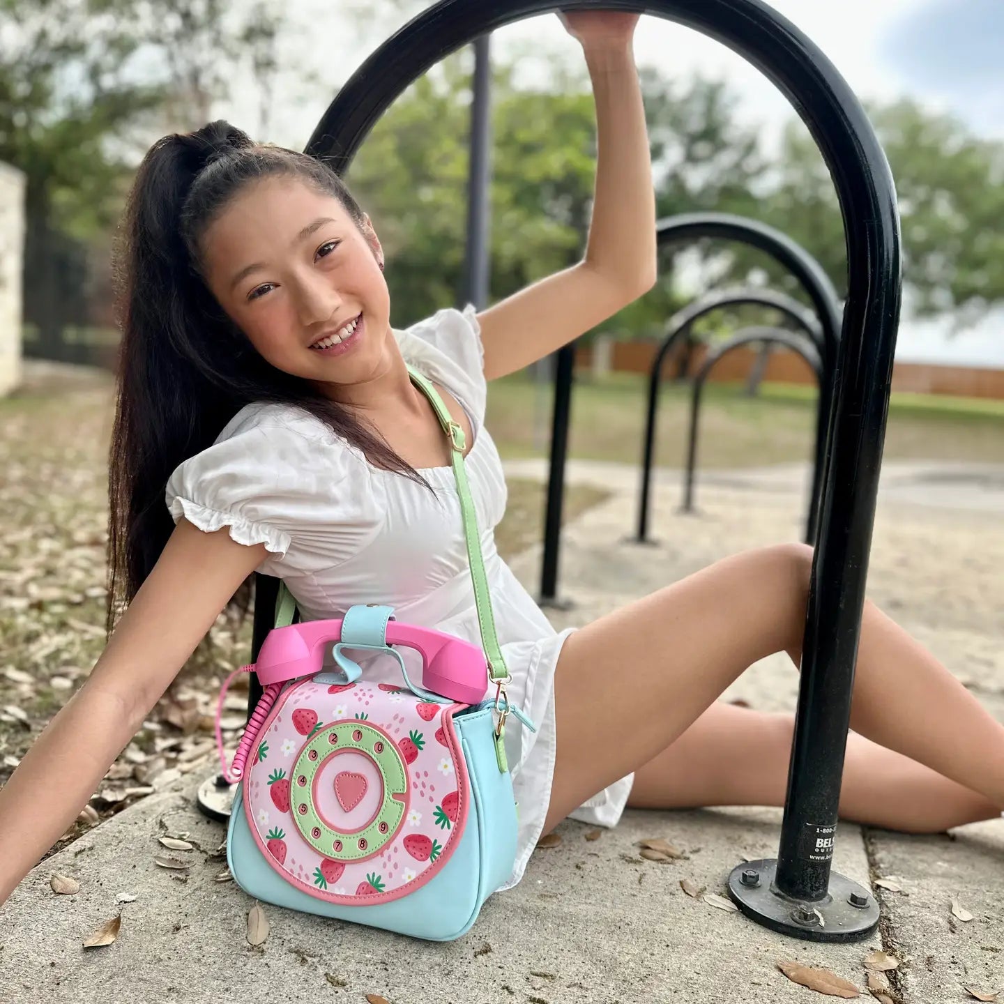 Sac téléphone - Fraise