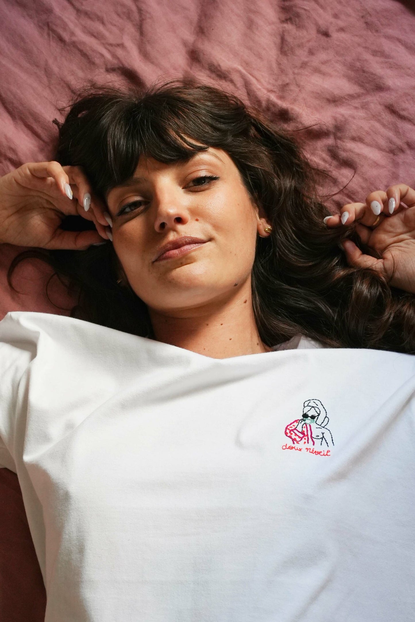 T-shirt brodé - Doux réveil